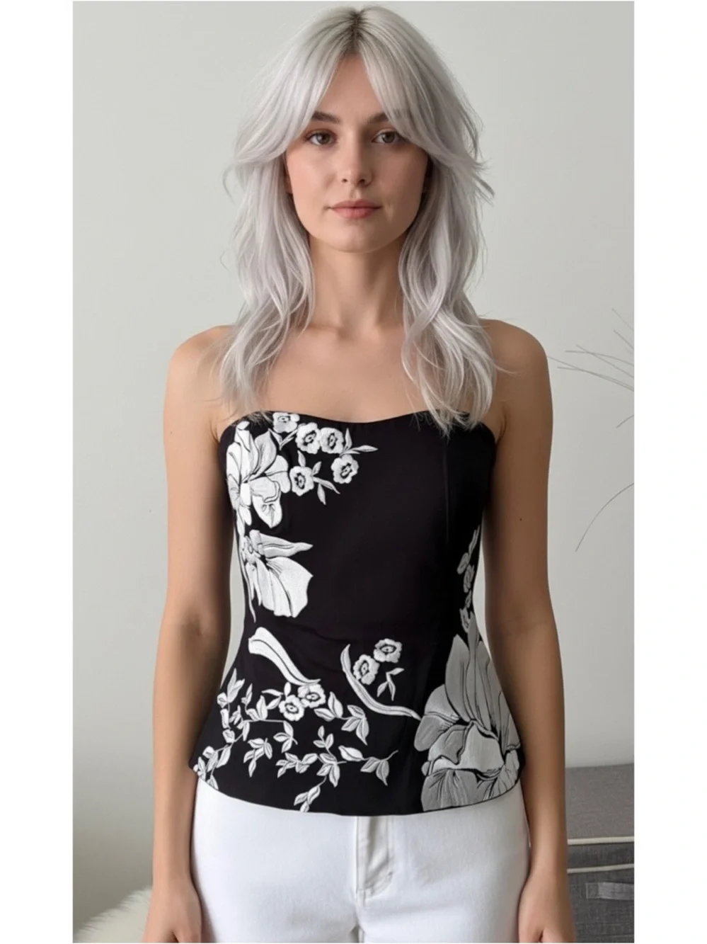 WHBM Embroidered Floral Sleeveless Bustier Top - Picture 1 of 9